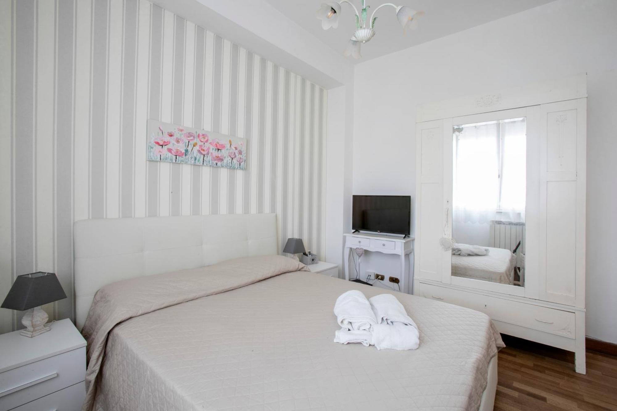 Maison Renee Viareggio Luaran gambar