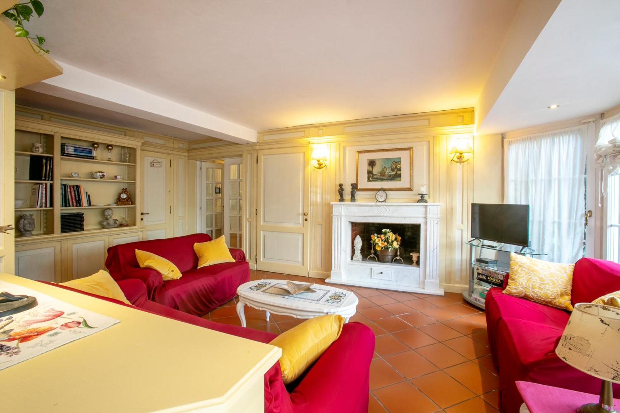 Maison Renee Viareggio Luaran gambar